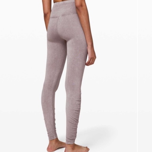 Lululemon inner glow - Picture 2 of 7